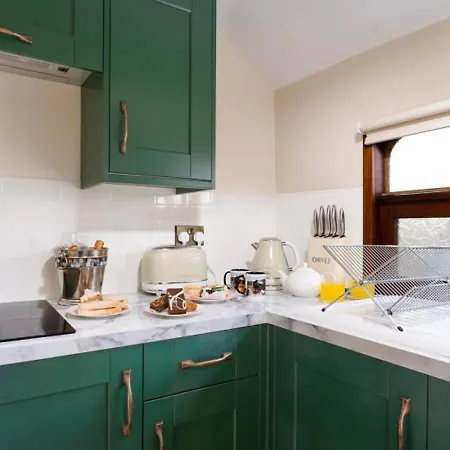 Esk Pullman Carriage Holiday home